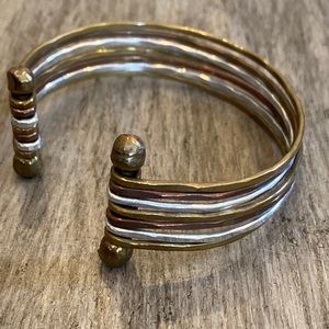Adjustable cuff hammered metal bracelet with 6 bangles in 3 colors